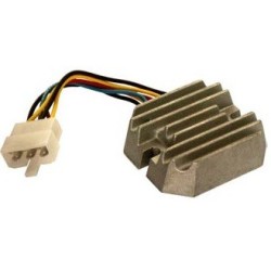 Regulador sustituye John Deere am126304