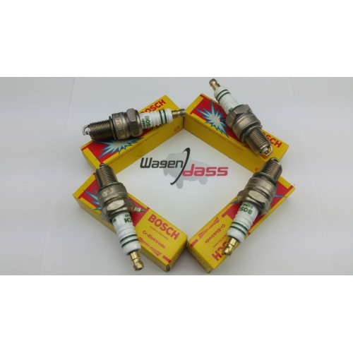 Set of 4 Spark Plug BOSCH W215T30 / 0241243500