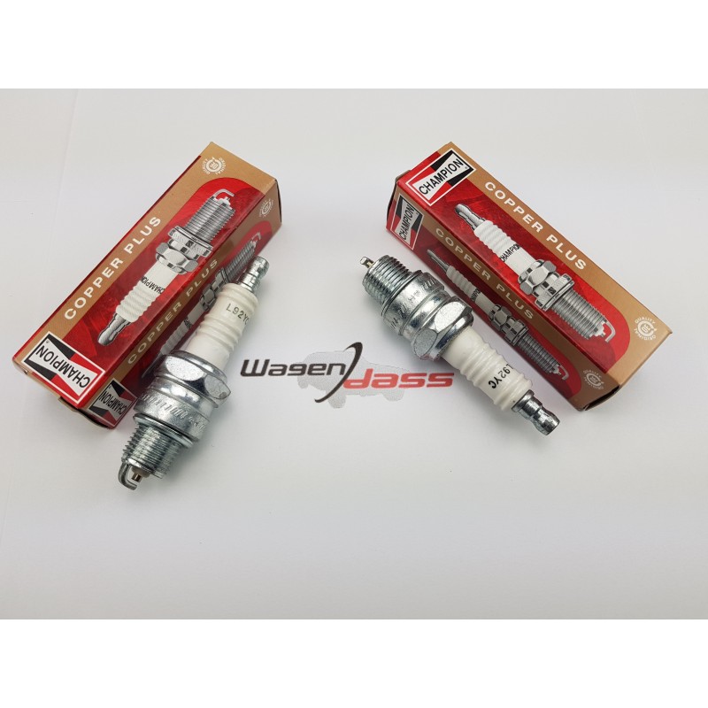 Set of 2 Spark Plug CHAMPION L92YC