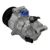 Compresseur de climatisation DENSO DCP32060 remplace PXE148465P / LK851001 / 5Q0820803Q / 5N0820803HX