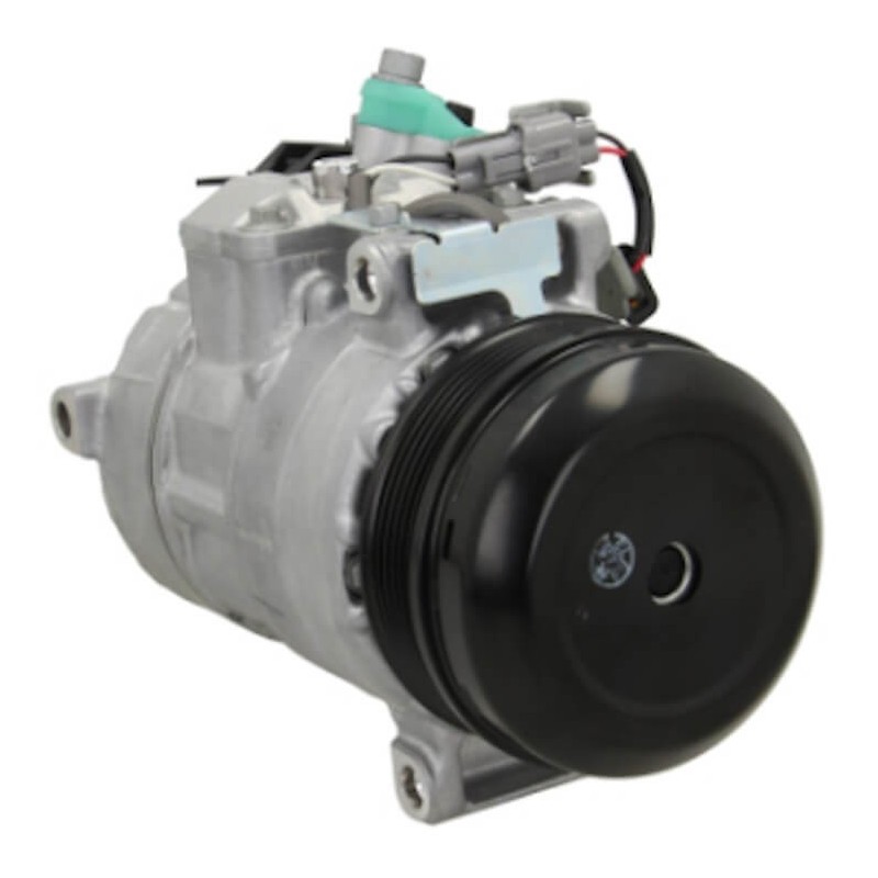 AC compressor DENSO DCP17154 replacing ACP560000P / 70817136 / 4472605991 / 4371008040