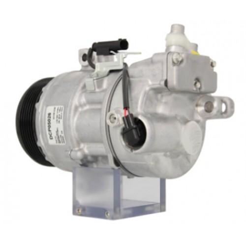 Compressore dell&#039;aria condizionata DENSO DCP05026 sostituisce DCP05041 / ACP95000S / 813421