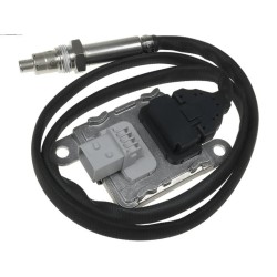NOX sensor replacing 2872944 / 5WK96740 / 7557233 | Wagendass