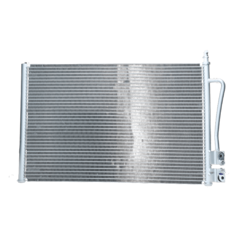 Condensatore di aria condizionata sostituisce 817664 / DCN10008 FORD Condensatore di aria condizionata sostituisce 817664 / DCN10008 FORD