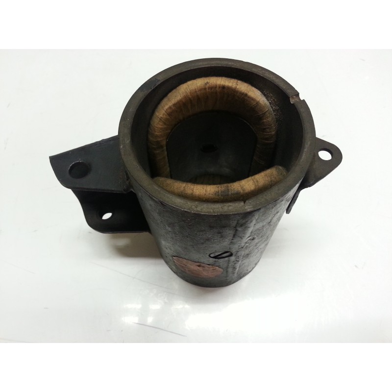 Corps  et inducteur nove  per dinamo Paris-rhone G10C43 Corps  et inducteur nove  per dinamo Paris-rhone G10C43