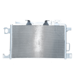 Condensador de aire acondicionado sustituye 818200 / DCN17023 Mercedes-Benz