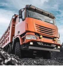 Trucks / Dump trucks / HGVs / Lorries